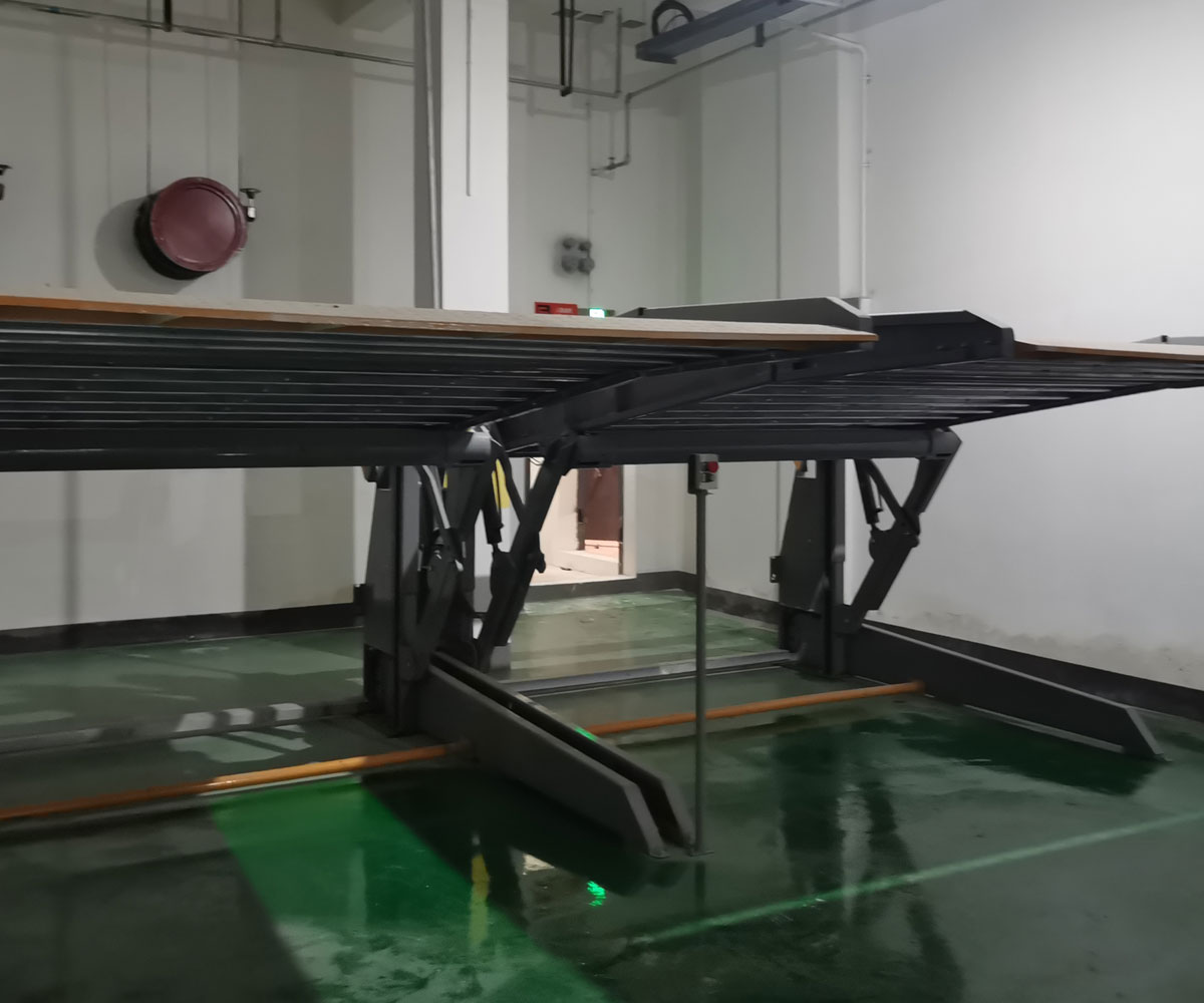 紅花崗小區兩層升降式機械式立體車庫