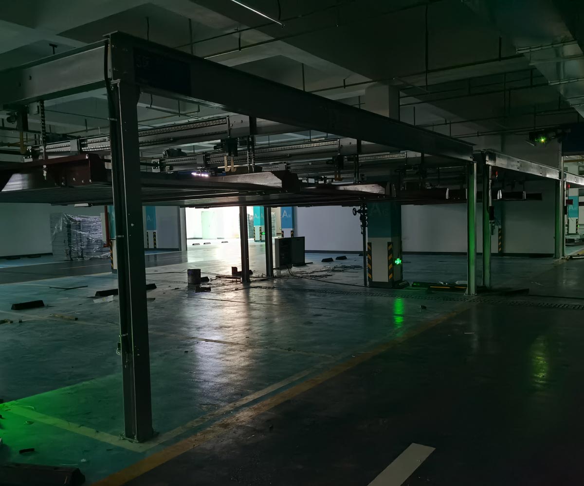 榕江小區兩柱簡易升降機械式停車位