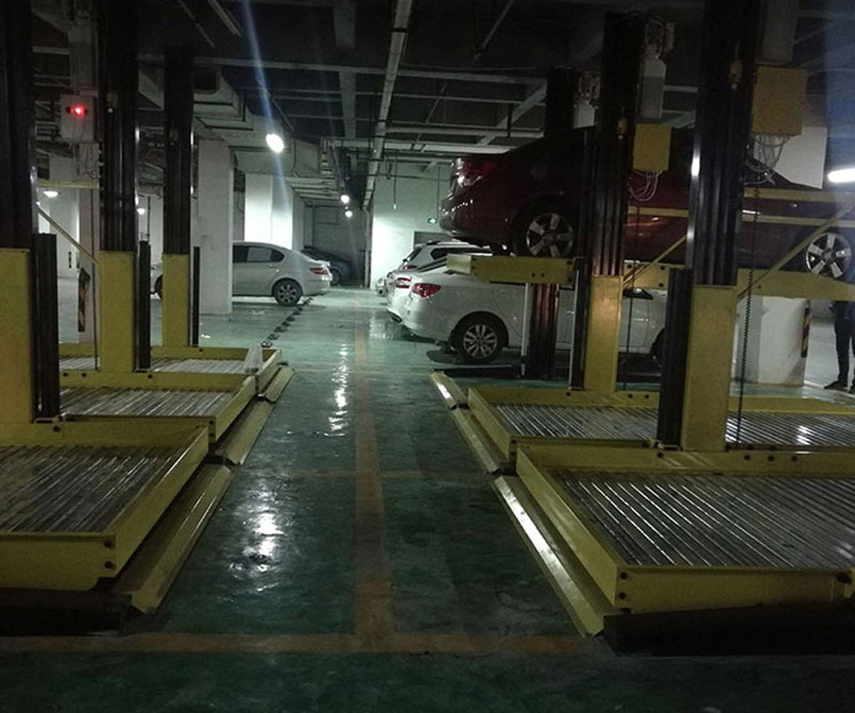內江立體車庫結構地震影響分析